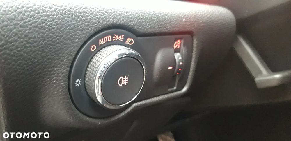 Opel Astra - 9