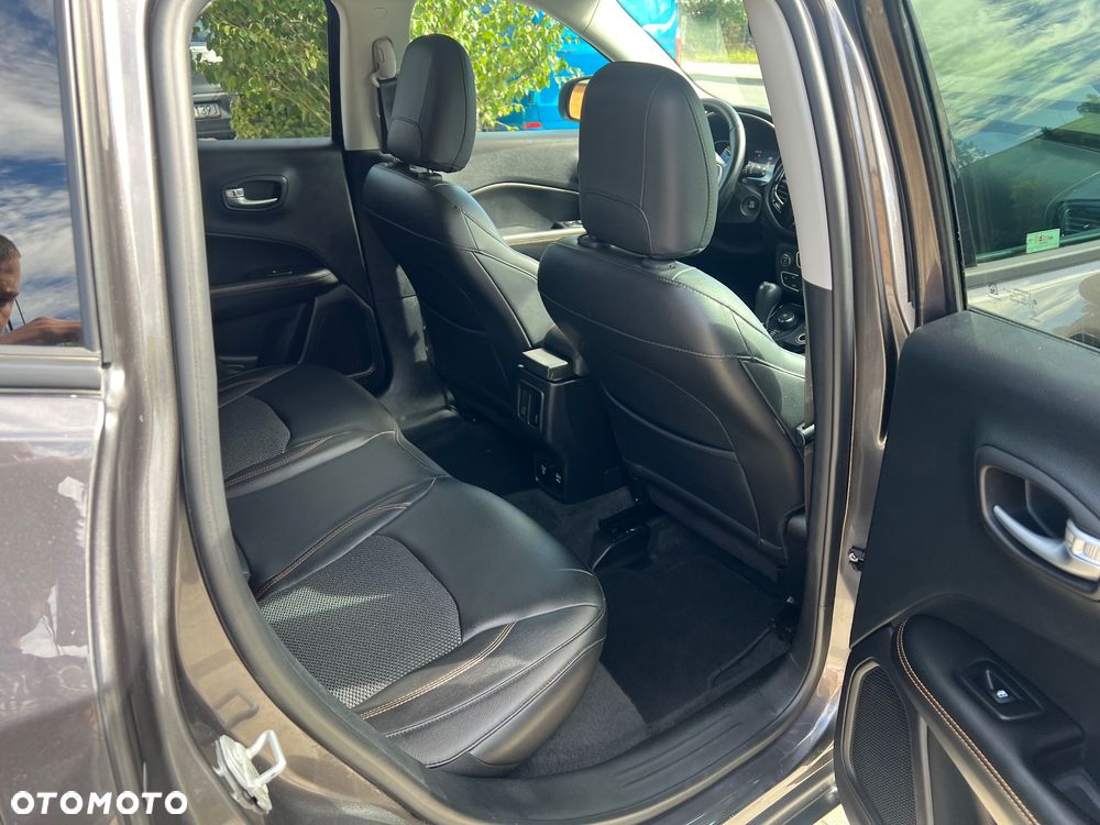 Jeep Compass 2.0 MultiJet Active Drive Automatik Limited - 30