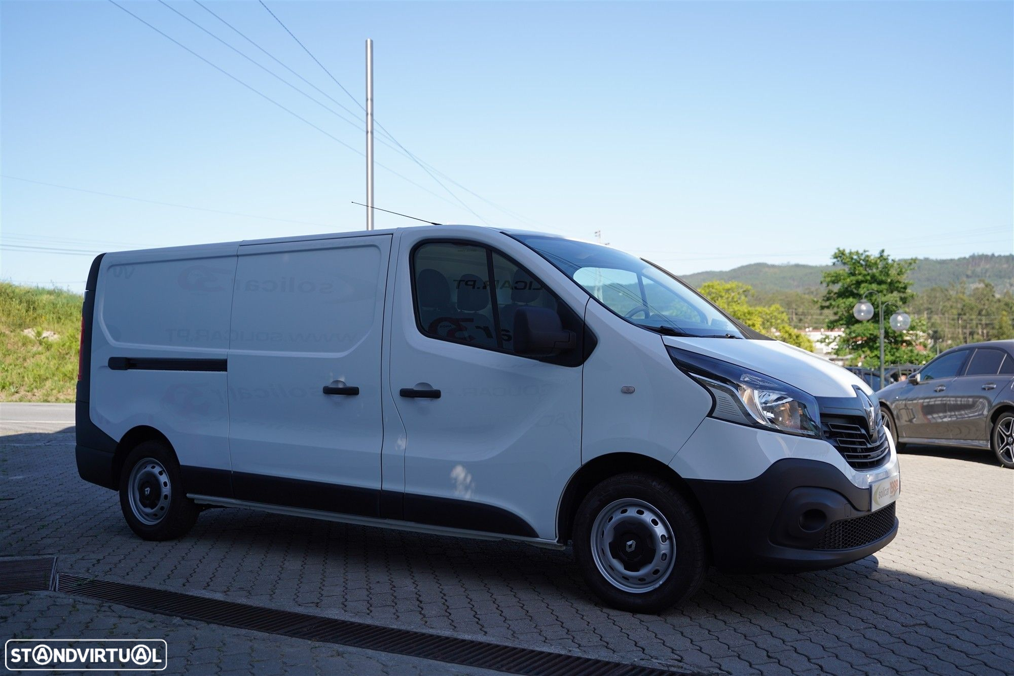 Renault Trafic 1.6 dCi L2H1 1.2T COM ISOLAMENTO TÉRMICO E FRIO - 6