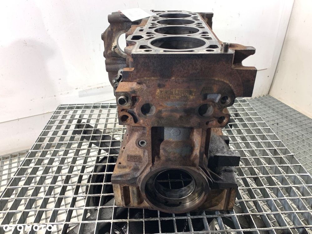 BLOK SILNIKA  FIAT DUCATO Autobus (250_) 2006 - 2022 160 Multijet 3,0 D 115 kW [156 KM] olej - 4