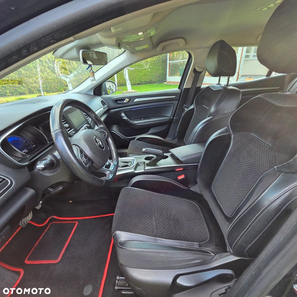 Renault Megane 1.5 dCi Limited EDC EU6 - 4