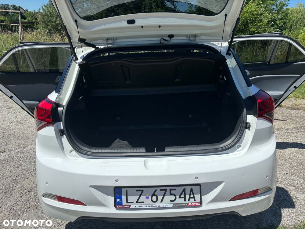 Hyundai i20 1.2 Trend - 7