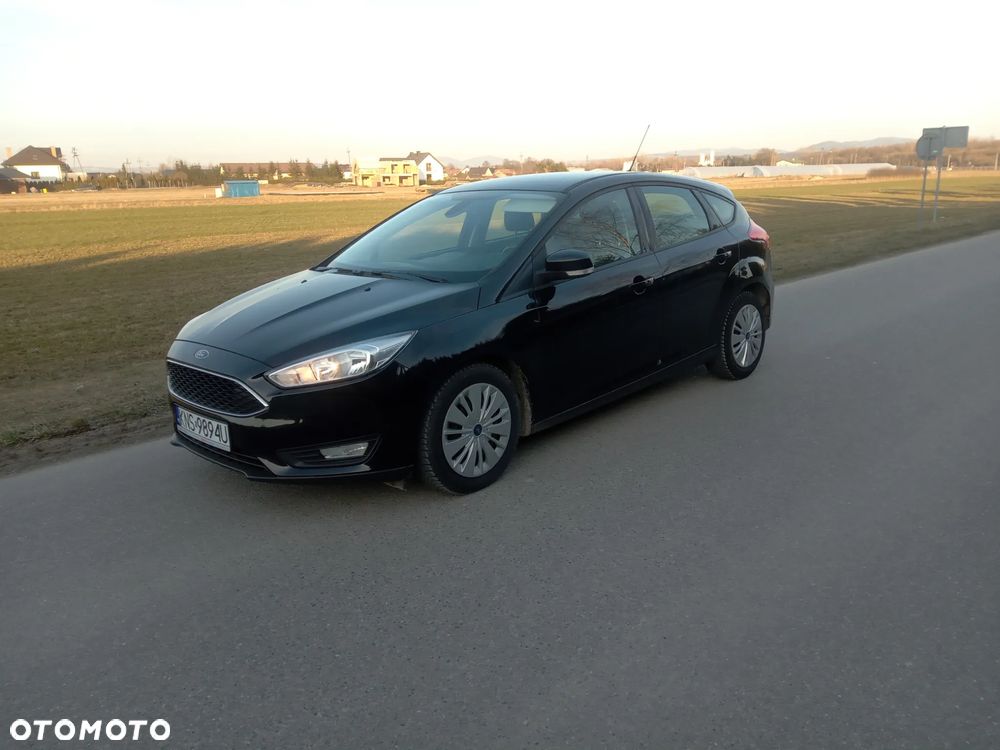Ford Focus 1.0 EcoBoost Trend - 8