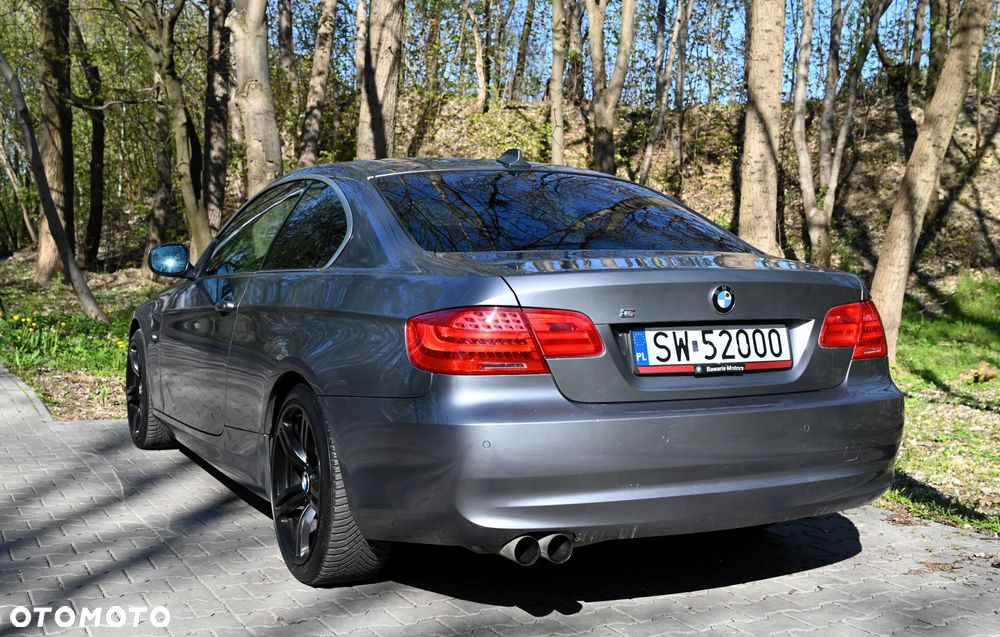BMW Seria 3 - 18