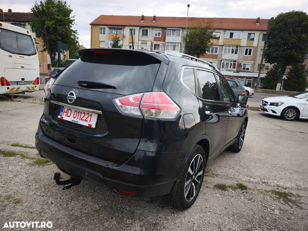 Nissan X-Trail 1.6 dCi Xtronic Tekna - 4