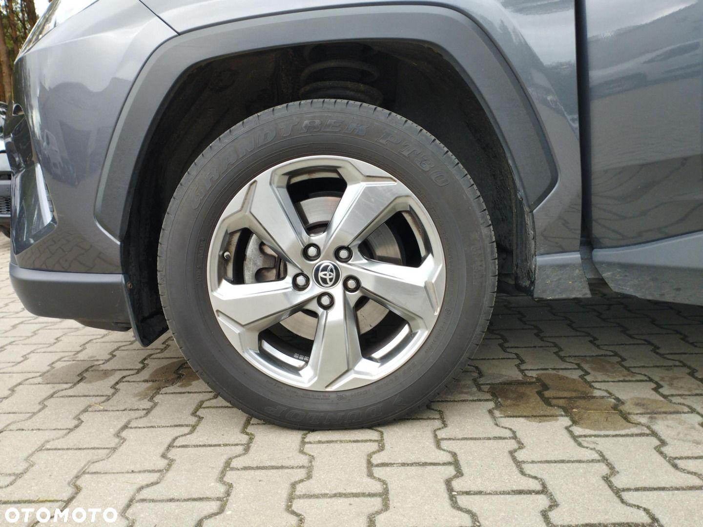 Toyota RAV4 - 27