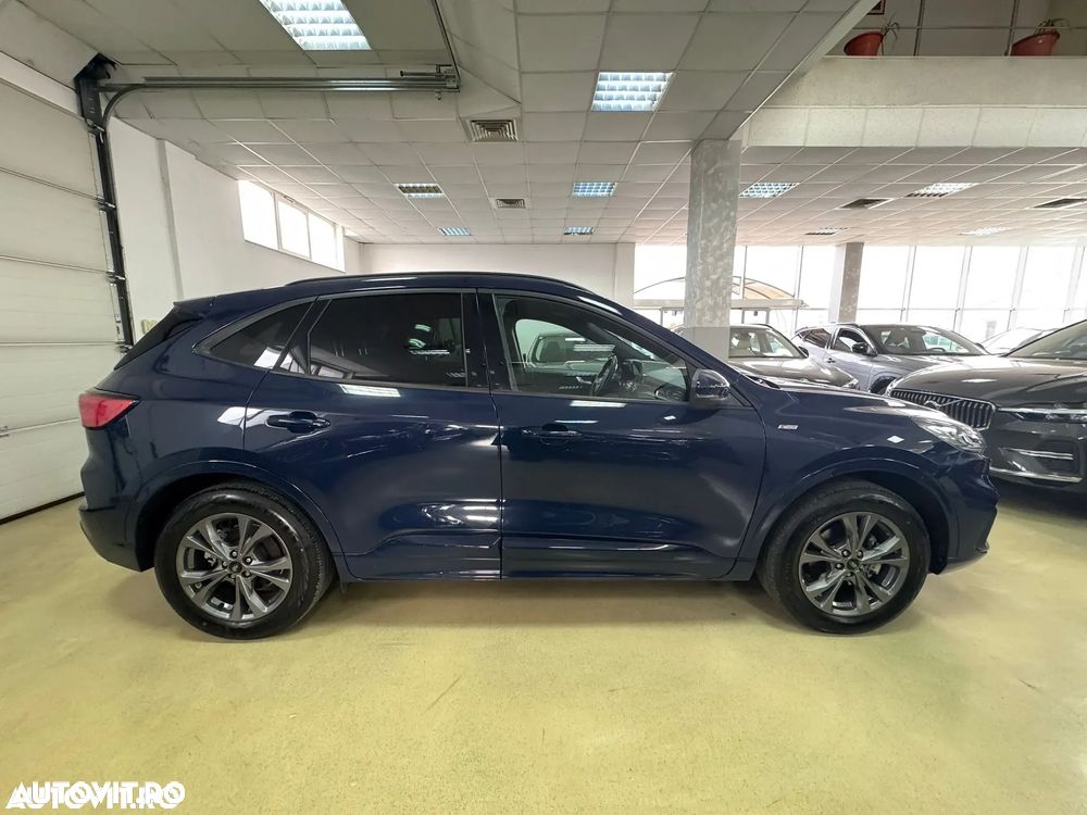 Ford Kuga 2.5 Duratec FHEV ST-LINE X - 6