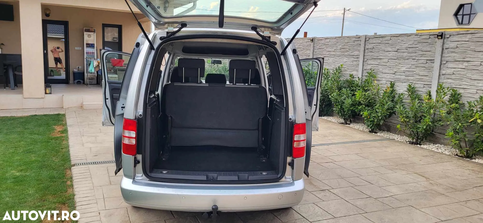 Volkswagen Caddy - 12
