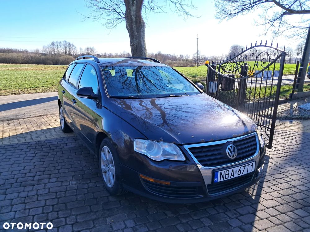 Volkswagen Passat - 5