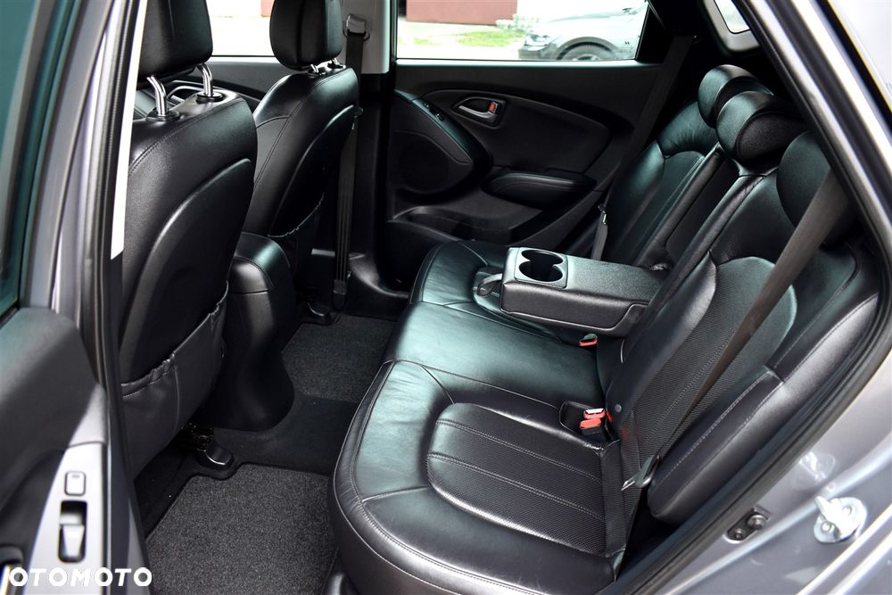 Hyundai ix35 2.0 GDI Premium 2WD - 17