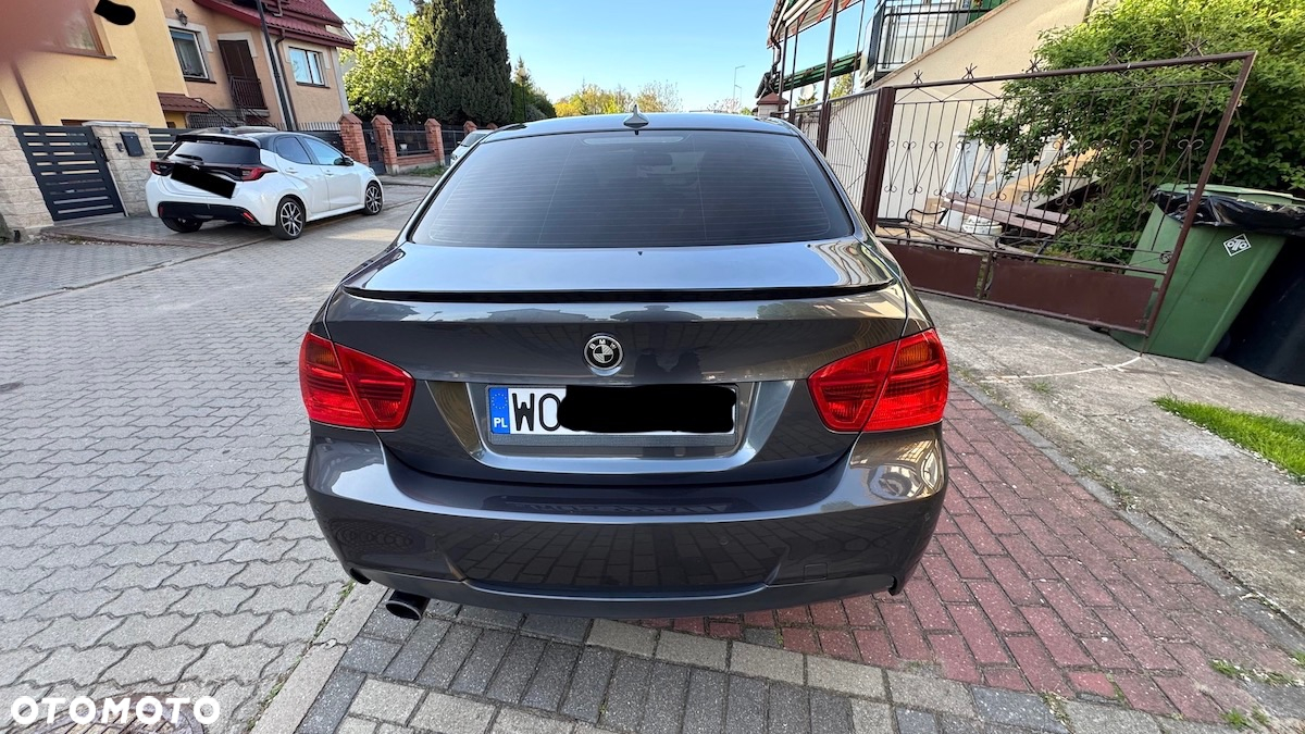 BMW Seria 3 320si - 2