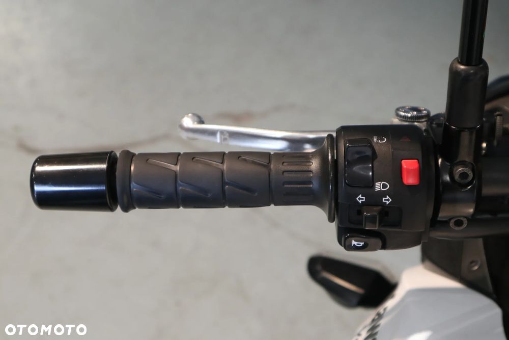 Kawasaki Versys 650 - 14