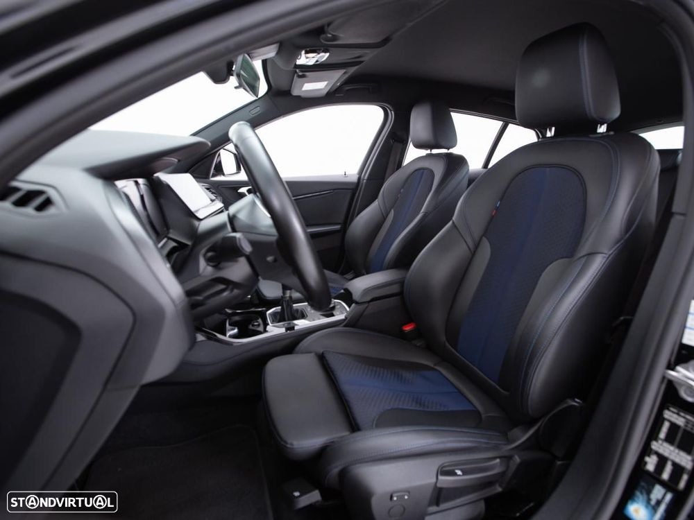 BMW 116 d Corporate Edition M — fotografia 8
