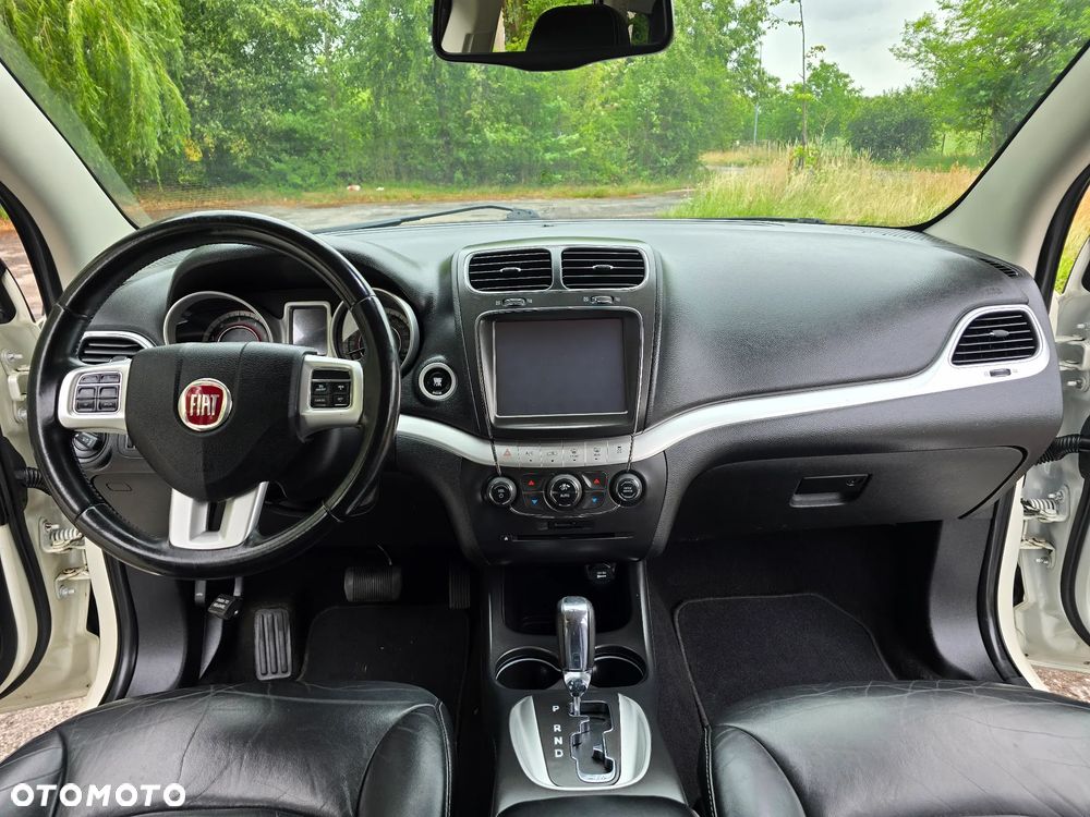 Fiat Freemont 2.0 Multijet Black Code AWD - 8