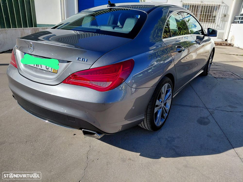 Mercedes-Benz CLA 220 - 2