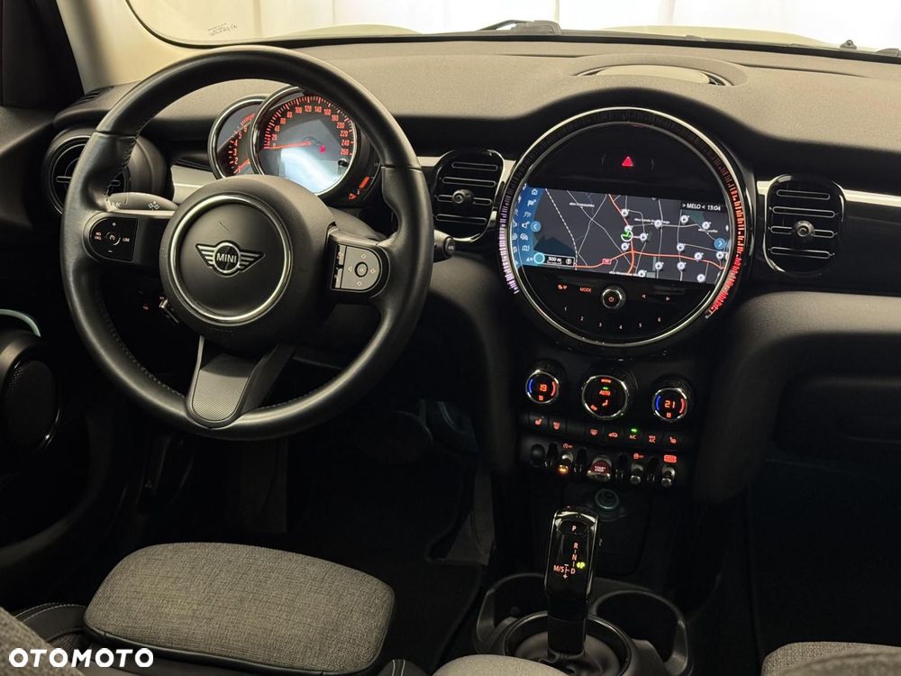 MINI Cooper Classic Trim - 19