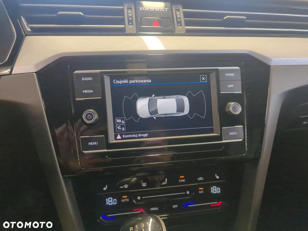 Volkswagen Passat 1.5 TSI EVO Business - 13