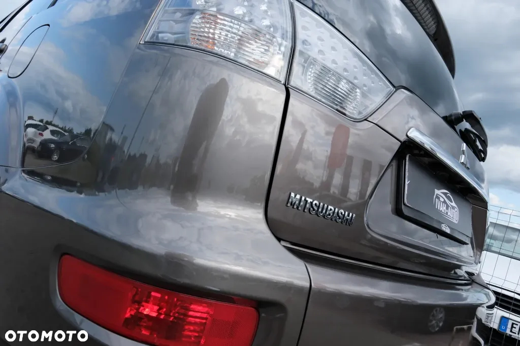 Mitsubishi Outlander 2.0 2WD - 12