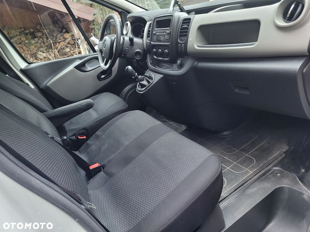 Renault Trafic - 6