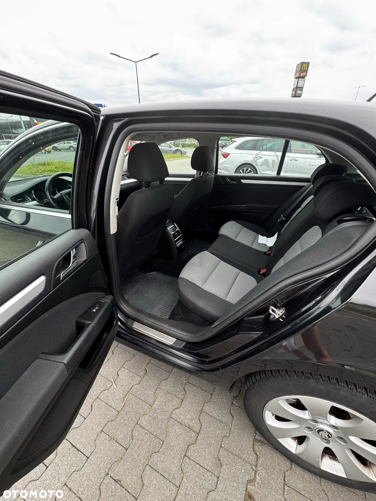 Skoda Superb 1.8 TSI Ambition - 18