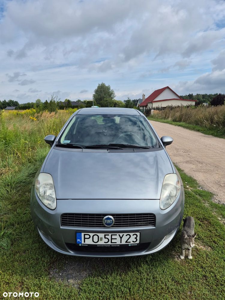Fiat Punto 1.4 16V Dynamic - 2