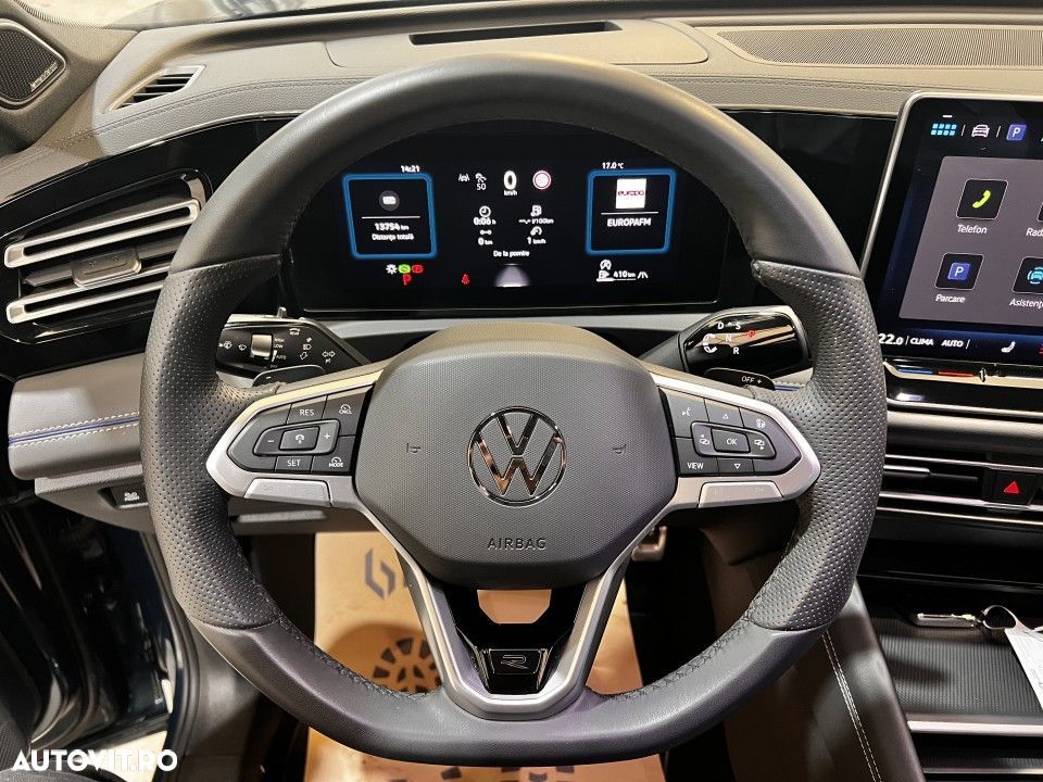 Volkswagen Tiguan - 15