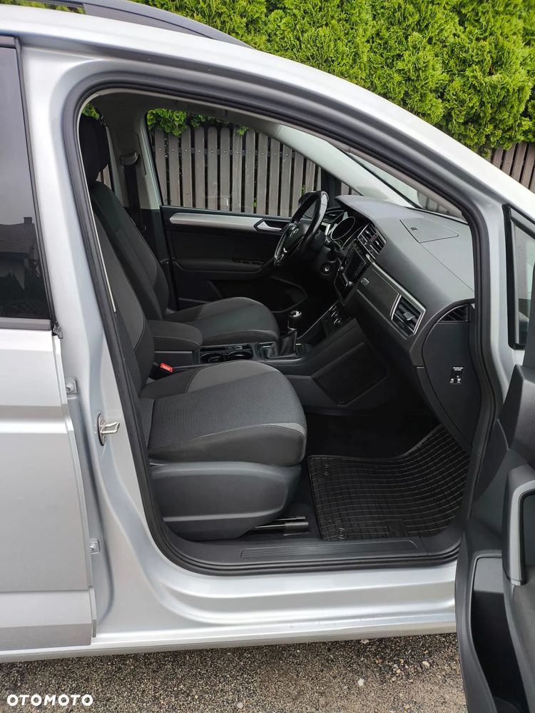 Volkswagen Touran 1.6 TDI BMT SCR Comfortline - 10