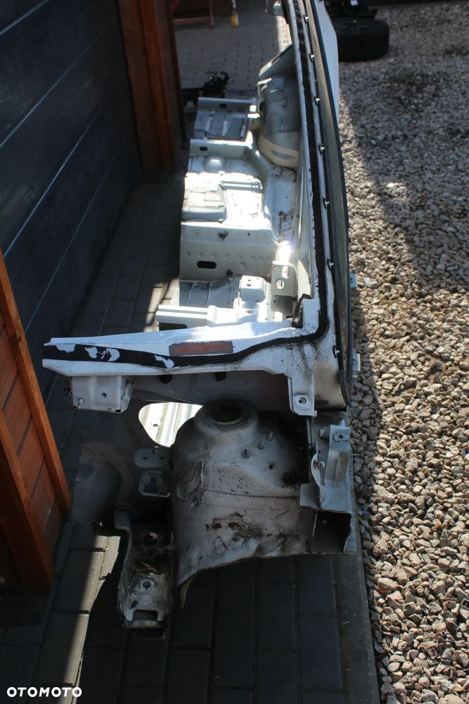 BŁOTNIK ĆWIARTKA LEWY BOK TYŁ LEWA TYLNA PRÓG OPEL ZAFIRA C 40R - 12