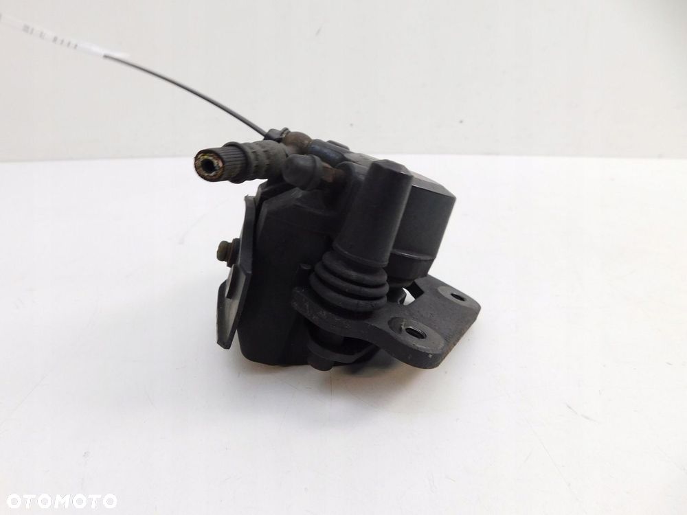 SUZUKI TUX 125 ZACISK HAMULCA PRZÓD - 3