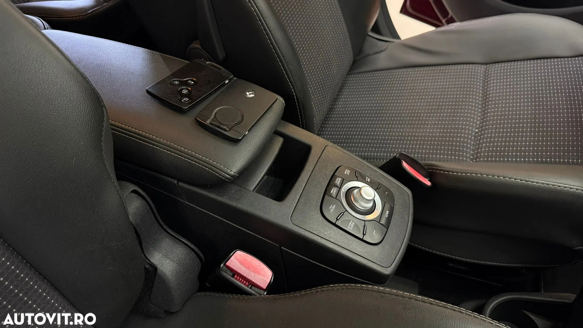 Renault Scenic - 23