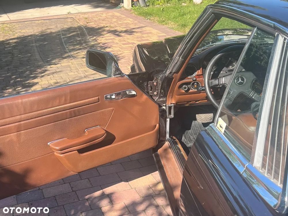 Mercedes-Benz SLC - 7