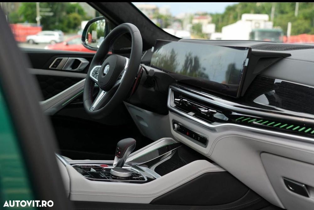 BMW X6 M Competition MHEV - 8