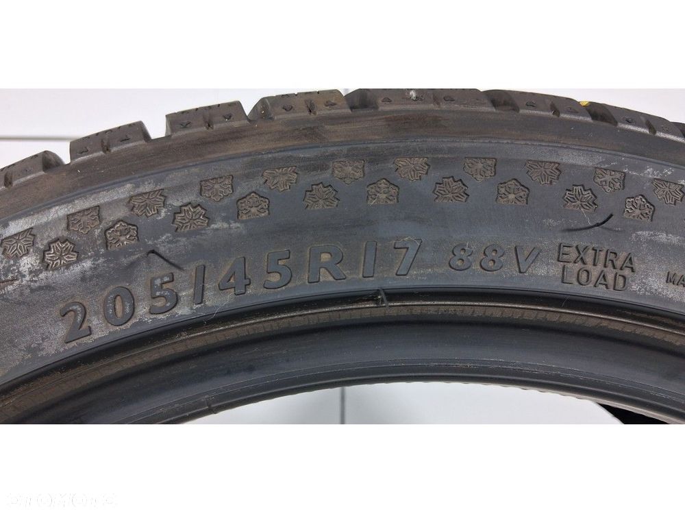 Opony zimowe 205/45R17 88V Dunlop - 4