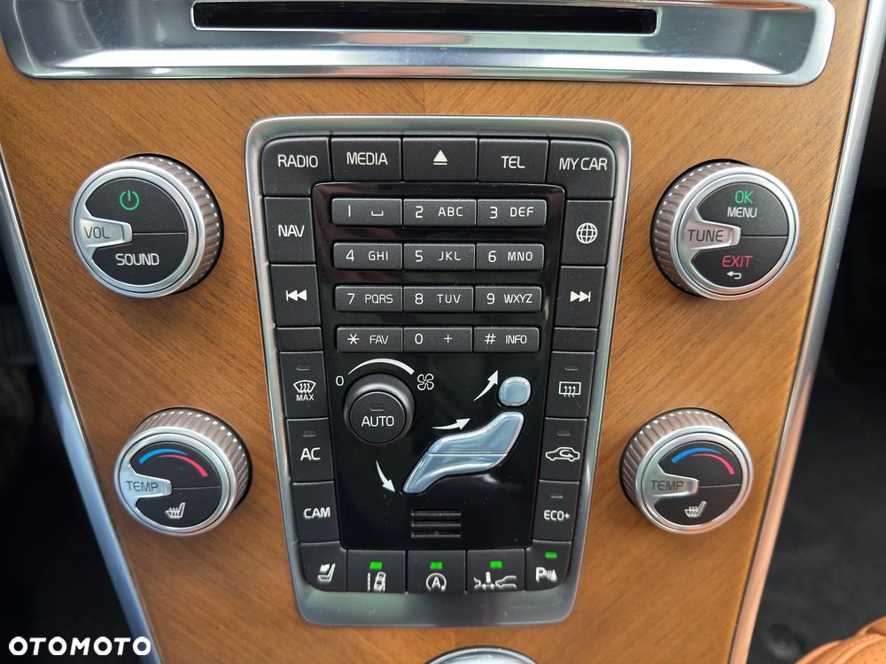 Volvo XC 60 T5 Geartronic Linje Inscription - 34