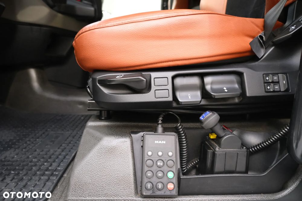 MAN TGX - 13