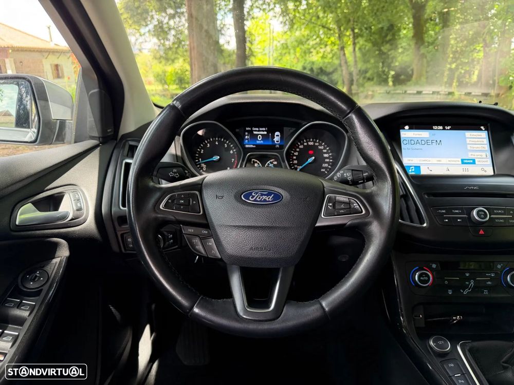 Ford Focus SW 1.0 EcoBoost S&S TITANIUM - 13