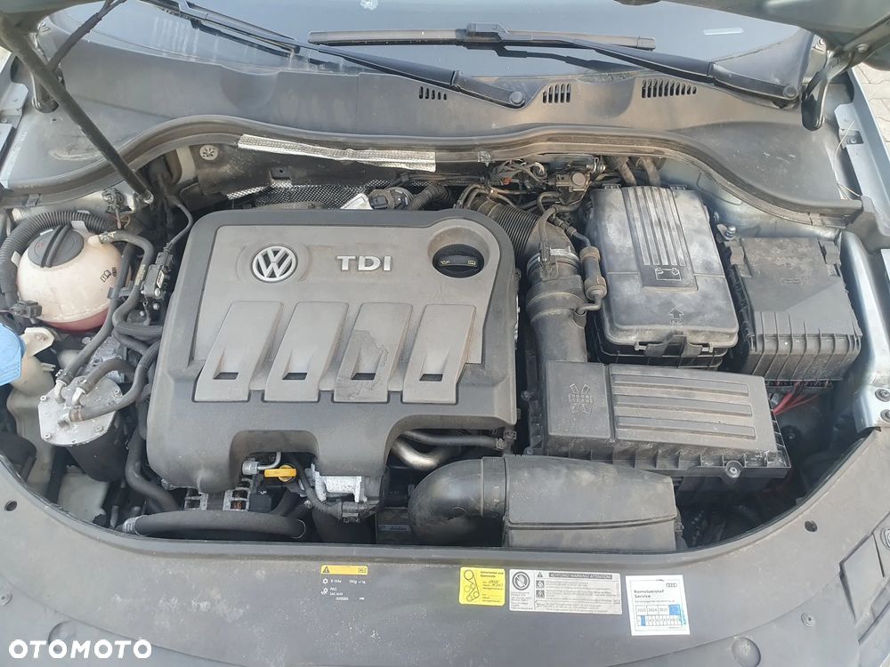 Volkswagen Passat 2.0 TDI Comfortline - 20