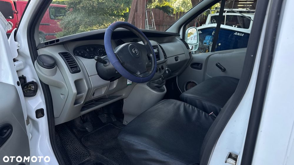 Opel Vivaro - 7