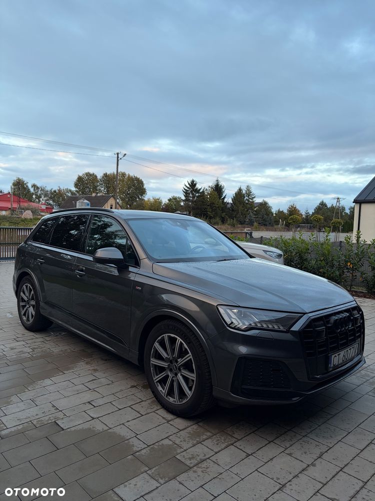 Audi Q7 2020 photo 2