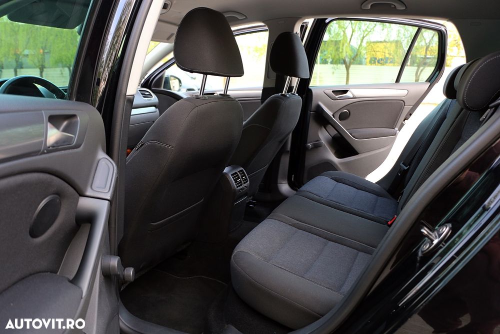 Volkswagen Golf 1.6 BlueTDI Comfortline - 9