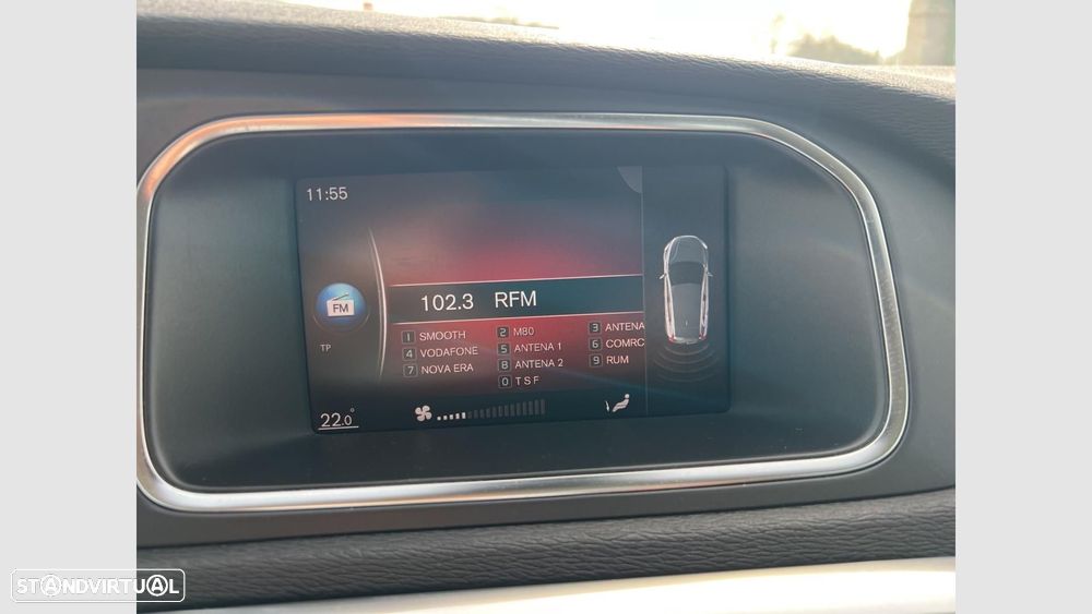 Volvo V40 2.0 D2 Kinetic - 21