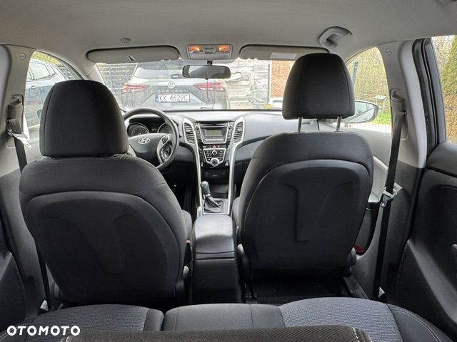 Hyundai i30 1.4 Classic - 10