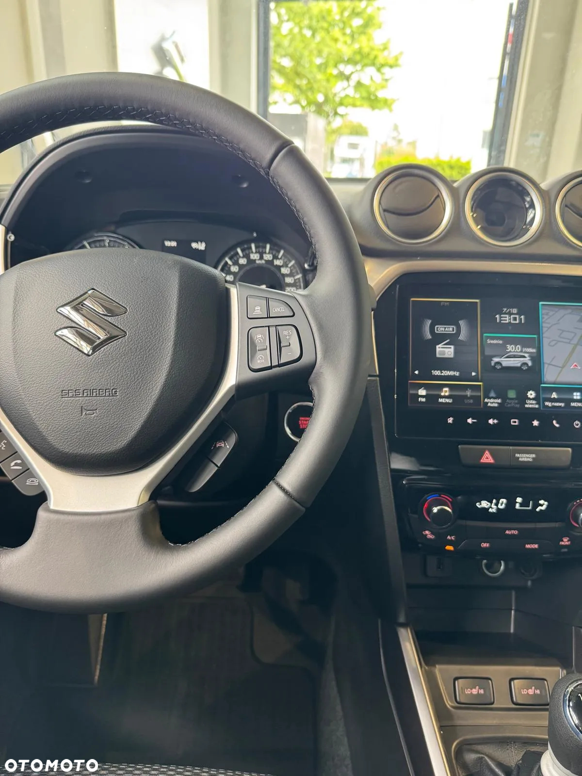 Suzuki Vitara 1.4 Boosterjet Premium 2WD - 21