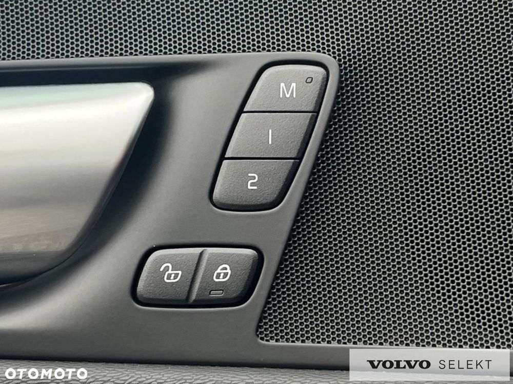 Volvo XC 60 - 28