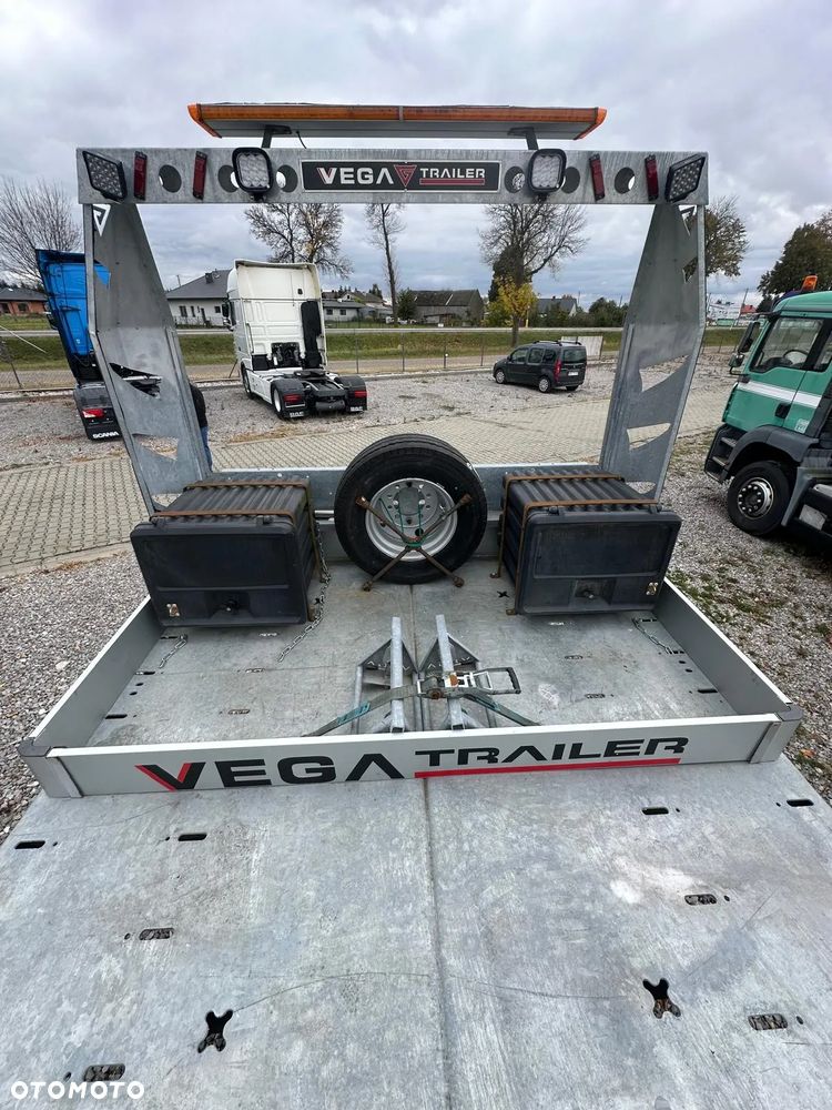 VEGA TRAILER - 7