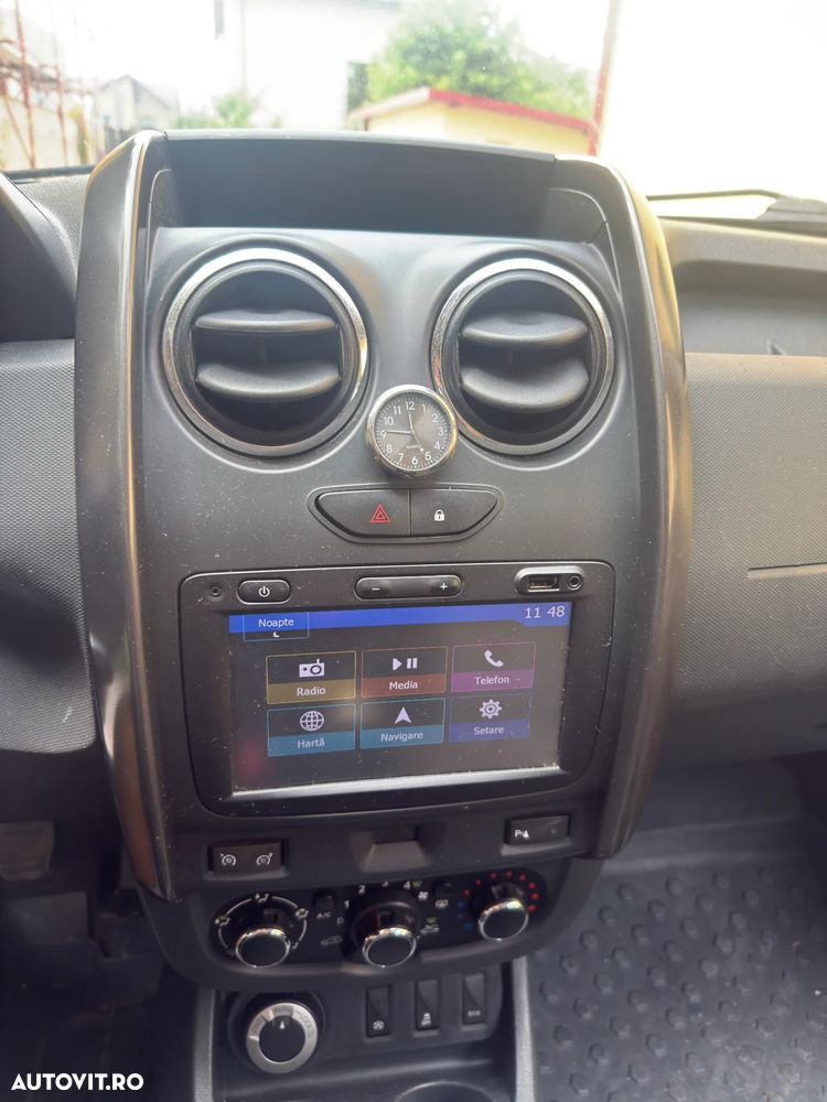 Dacia Duster 1.5 dCi 4x4 Laureate - 8
