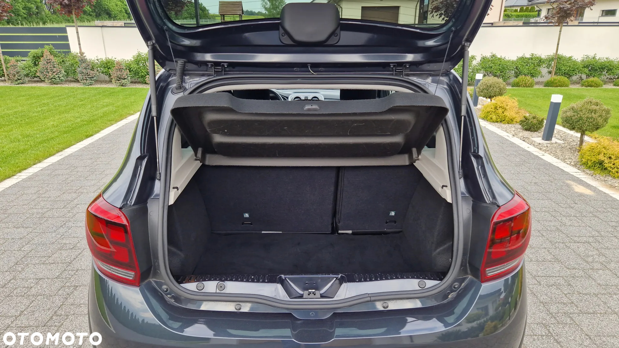 Dacia Sandero Stepway 0.9 TCe Laureate S&S - 32