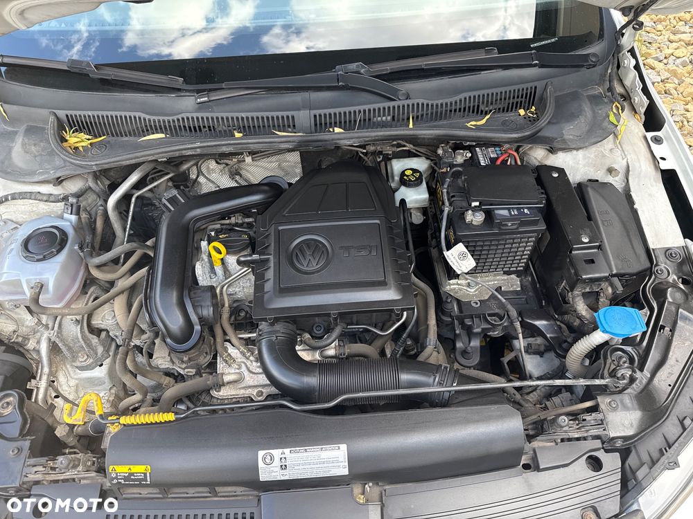 Volkswagen Polo 1.0 TSI Highline - 22