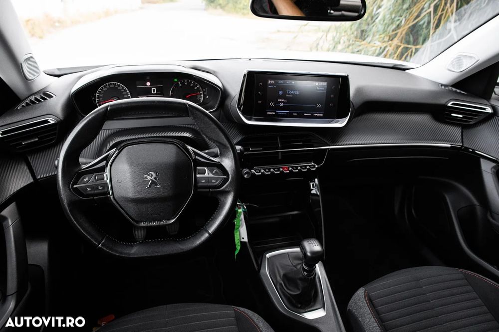 Peugeot 2008 BlueHDi 100 STOP & START Allure - 8