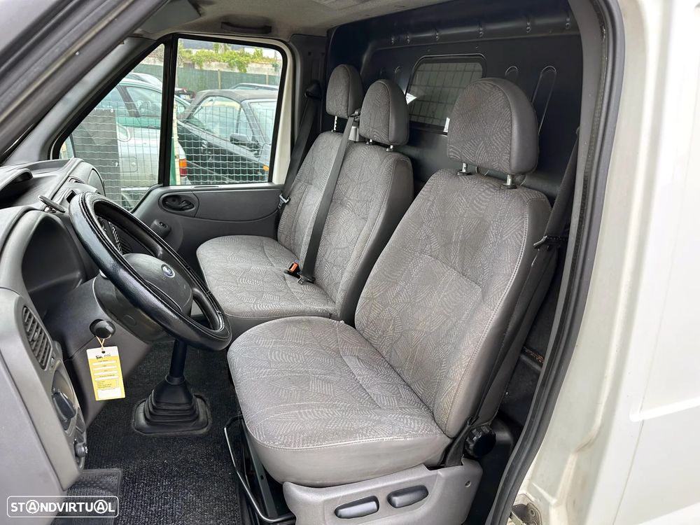 Ford Transit L2H2 - 10